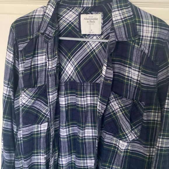 Blue and green flannel American Eagle size medium - Picture 3 of 6